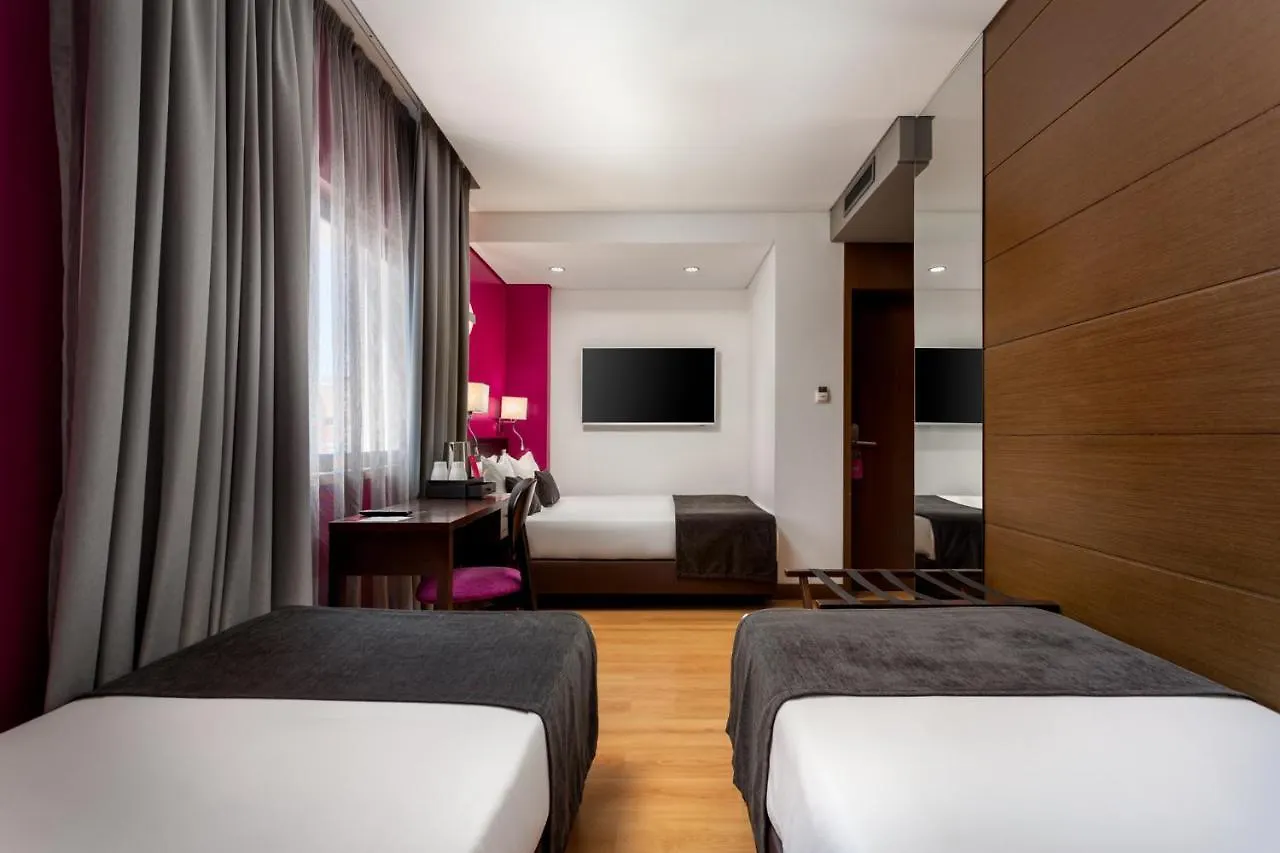 ***  Hotel Luena Lisboa Portugal