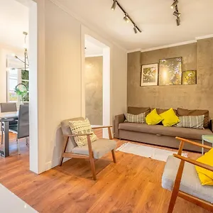 Lemon House With Private Garden Appartamento